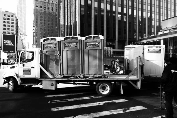 Best Portable restroom trailer rental  in Groveport, OH